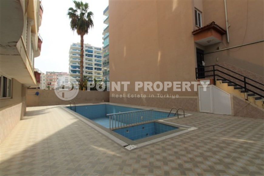 Stylish 2+1 apartment in the center of Mahmutlar and 200 meters from the beach.-id-3736-photo-11