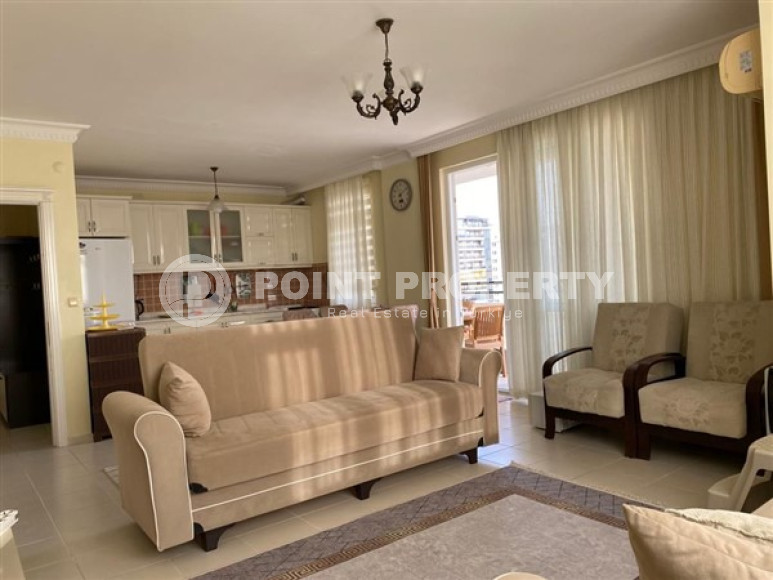 Просторная квартира 2+1 на 9-м этаже в центре района Махмутлар.-id-3741-фото-3