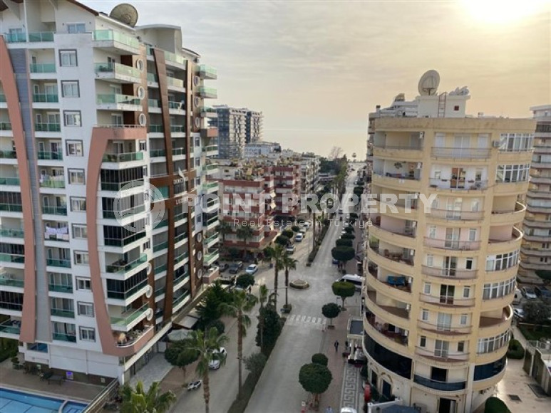 Просторная квартира 2+1 на 9-м этаже в центре района Махмутлар.-id-3741-фото-13