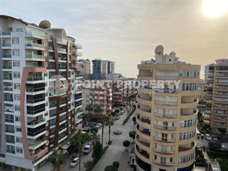 Просторная квартира 2+1 на 9-м этаже в центре района Махмутлар.-id-3741-фото-18