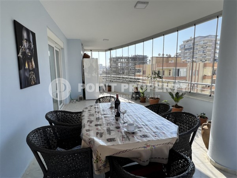 Меблированная квартира с двумя спальными комнатами  в охраняемом жилом комплексе.-id-3742-фото-12