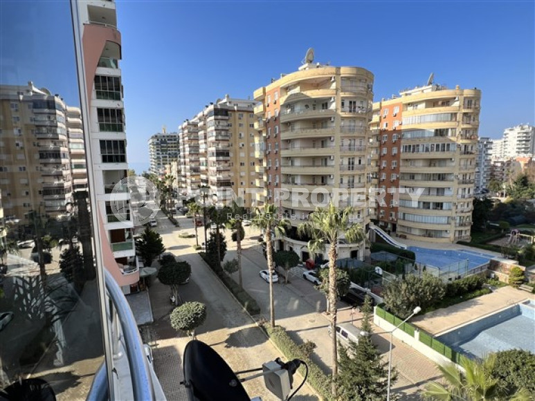 Меблированная квартира с двумя спальными комнатами  в охраняемом жилом комплексе.-id-3742-фото-13