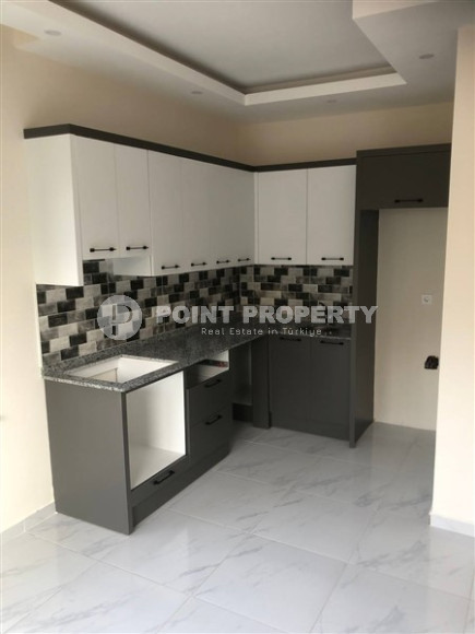 Небольшая квартира 1+1 в престижном спокойном районе Аланьи Оба.-id-3744-фото-3