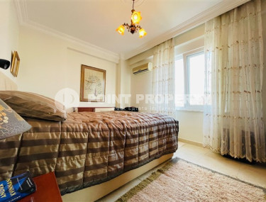 Уютная квартира 1+1 с видом на море в живописном районе.-id-3746-фото-3