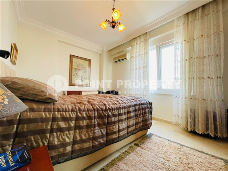 Уютная квартира 1+1 с видом на море в живописном районе.-id-3746-фото-3