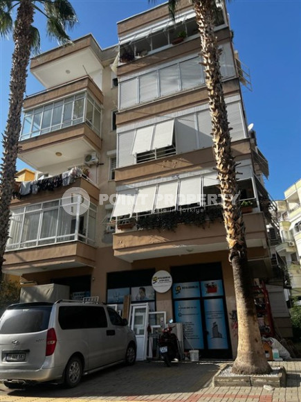 Ухоженная просторная квартира 120 м2 с двумя балконами в самом центре Аланьи, Гюллерпинари-id-3750-фото-5