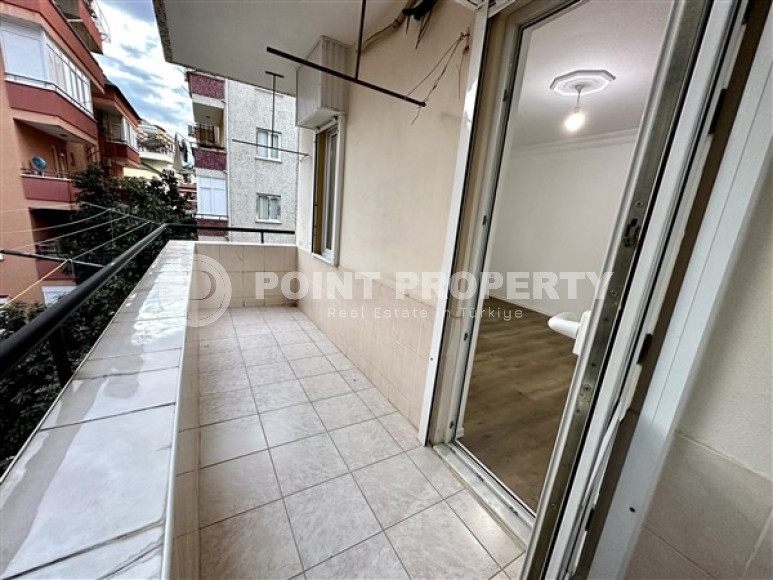 Удобная 1+1 квартира 80 м2 с двумя ванными комнатами и балконами в центре Аланьи-id-3751-фото-3