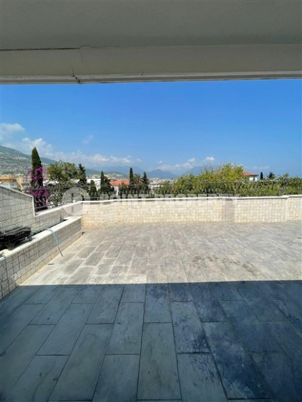 Роскошный семикомнатный пентхаус 500 м2, центр Аланьи. Возможность получения гражданства при покупке.-id-3753-фото-15