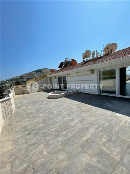 Роскошный семикомнатный пентхаус 500 м2, центр Аланьи. Возможность получения гражданства при покупке.-id-3753-фото-17