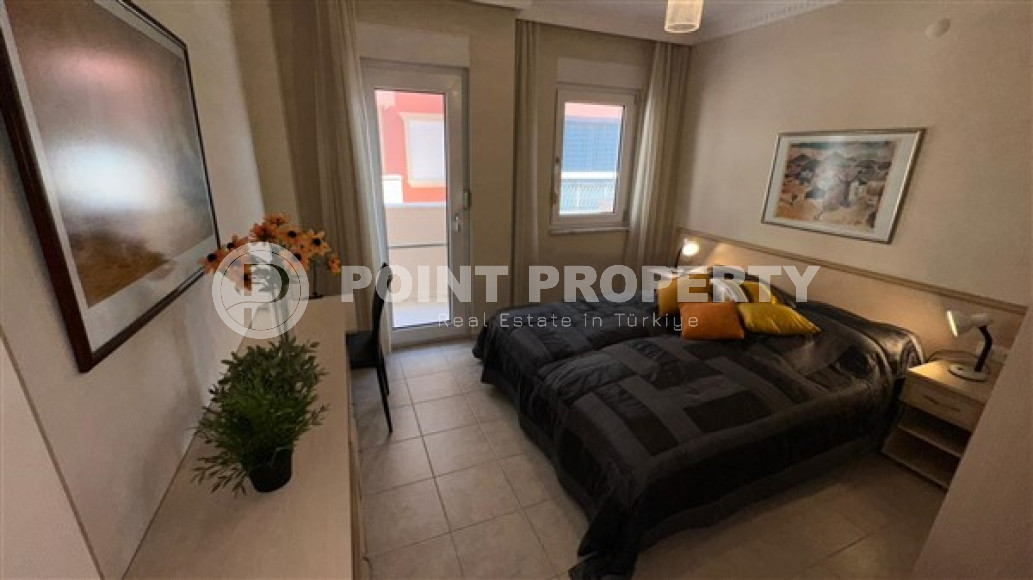 Светлая просторная квартира с двумя спальными комнатами в центре района Нижняя Оба.-id-3754-фото-4