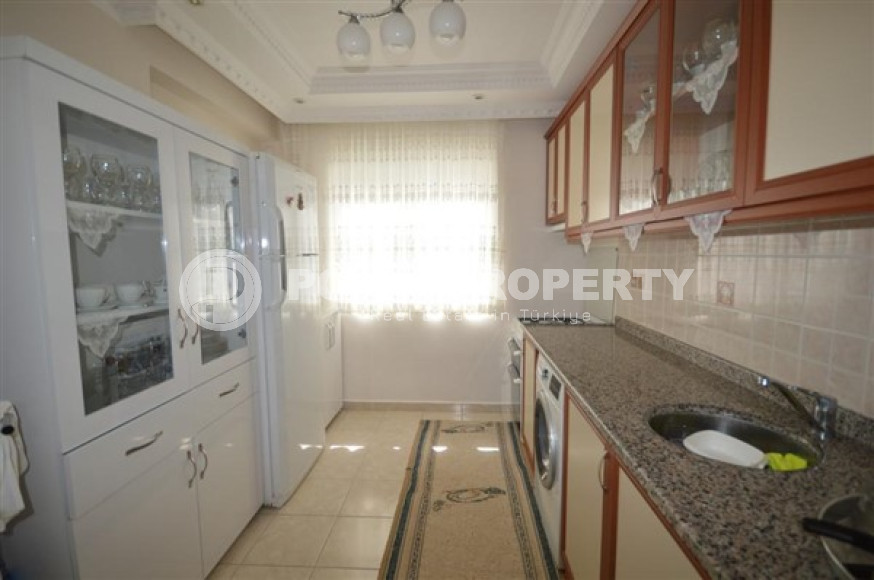 Готовая к проживанию двухкомнатная квартира 80 м2 с балконом, центр Аланьи-id-3757-фото-5