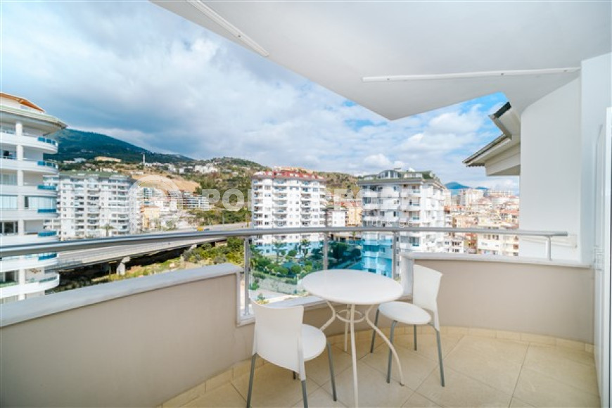 Просторные двухуровневые апартаменты на 9-м этаже с мансардой с панорамным видом на море.-id-3761-фото-7