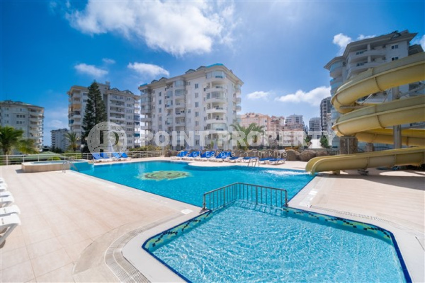 Просторные двухуровневые апартаменты на 9-м этаже с мансардой с панорамным видом на море.-id-3761-фото-17