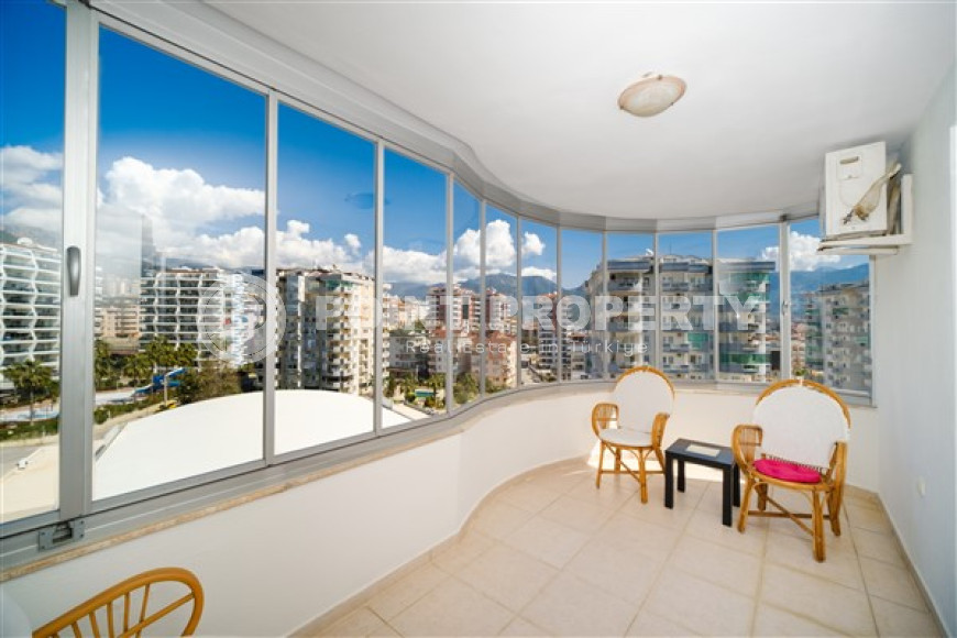 Меблированная квартира с двумя спальными комнатами в 700 метрах от моря.-id-3763-фото-7