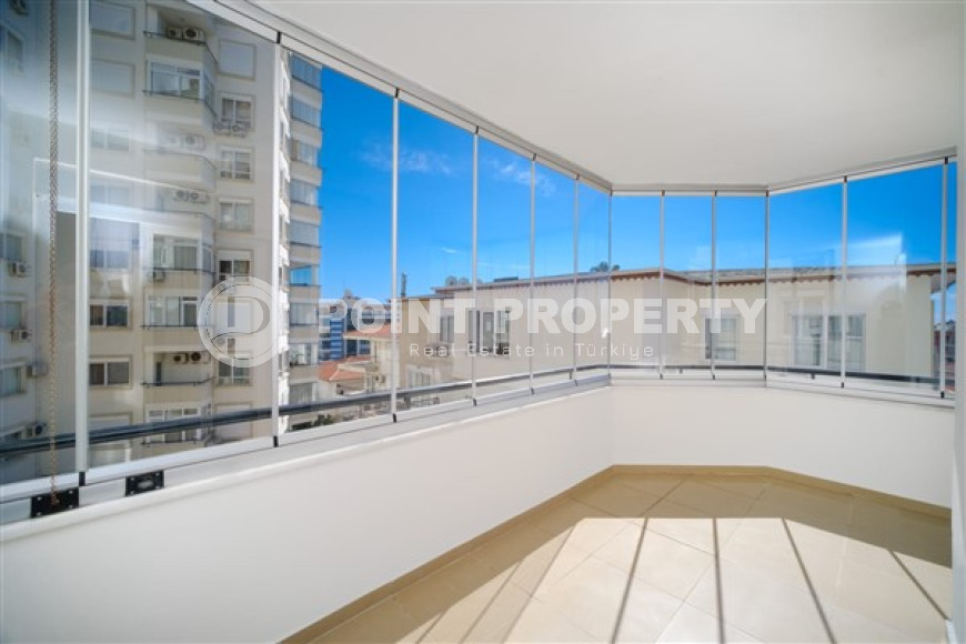 Компактная светлая квартира 2+1 в 300 метрах от центра района Джикджилли.-id-3764-фото-8