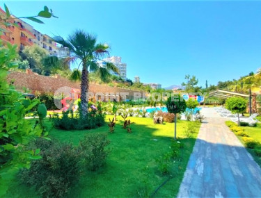 Двухуровневые апартаменты с площадью 240 м2, без мебели, район Тосмур-id-3765-фото-3