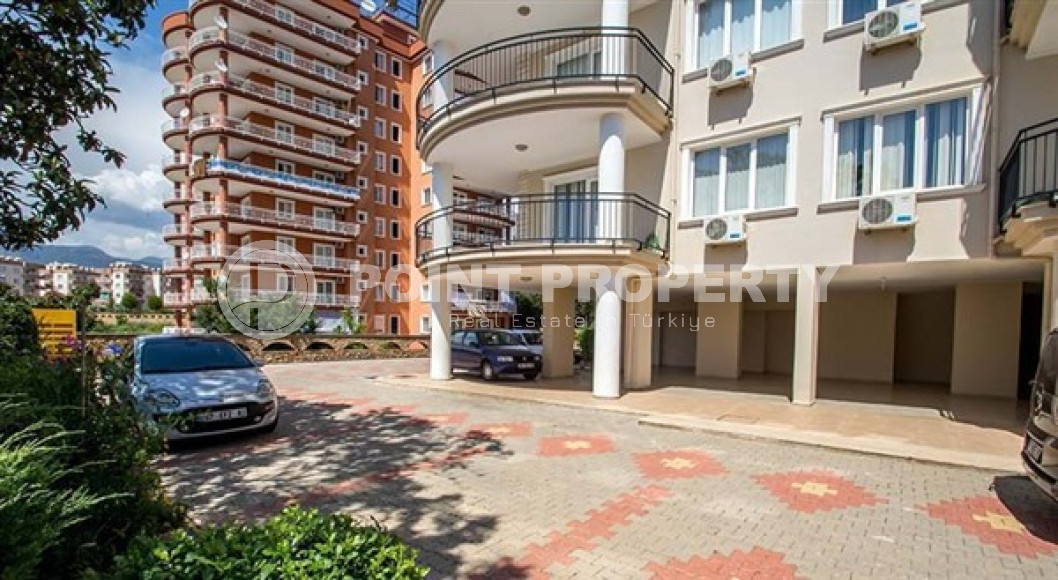 Well-kept three-room apartment 115 m2 in a complex with a beautiful garden plot, Tosmur district-id-3773-photo-10