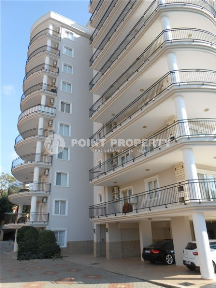 Well-kept three-room apartment 115 m2 in a complex with a beautiful garden plot, Tosmur district-id-3773-photo-11