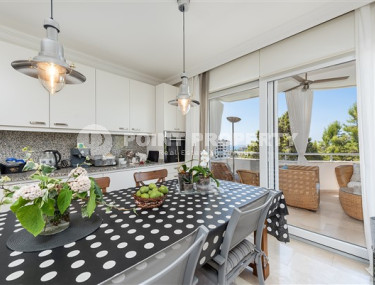 Прекрасная стильная квартира с современным дизайном и просторным балконом.-id-3781-фото-3