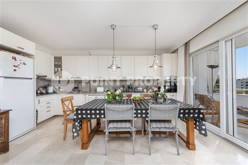 Прекрасная стильная квартира с современным дизайном и просторным балконом.-id-3781-фото-4