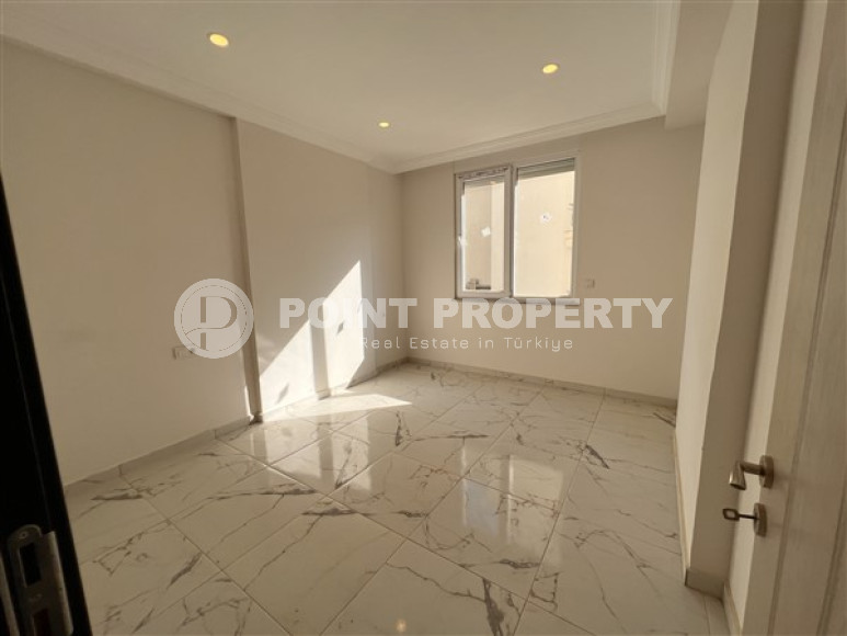 Небольшая квартира с одной спальной комнатой на 2-м этаже в новом доме.-id-3787-фото-4