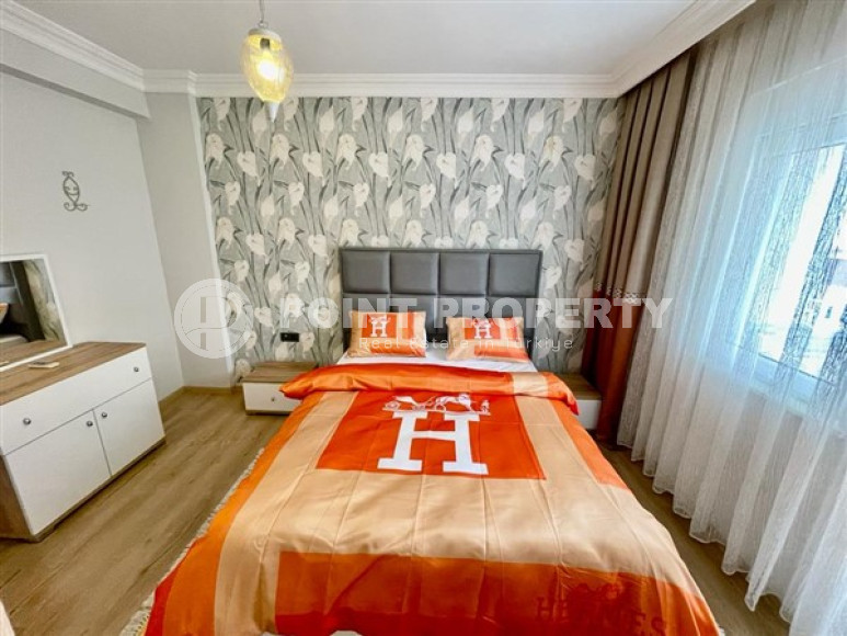 Four-room penthouse 170 m2 with three balconies and a terrace, Oba district-id-3792-photo-11