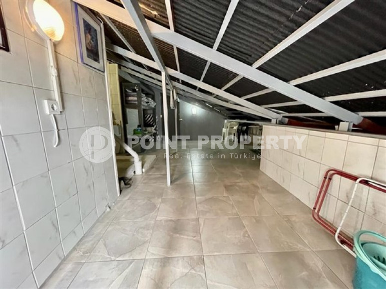 Four-room penthouse 170 m2 with three balconies and a terrace, Oba district-id-3792-photo-15