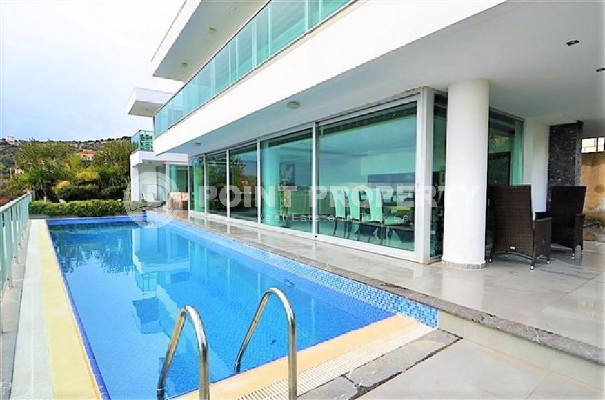 Six-room villa with a total area of 366 m2 and a luxurious view in Alanya, Tepe-id-3793-photo-3