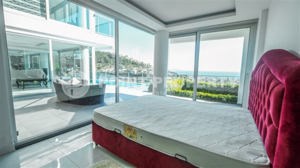 Six-room villa with a total area of 366 m2 and a luxurious view in Alanya, Tepe-id-3793-photo-8