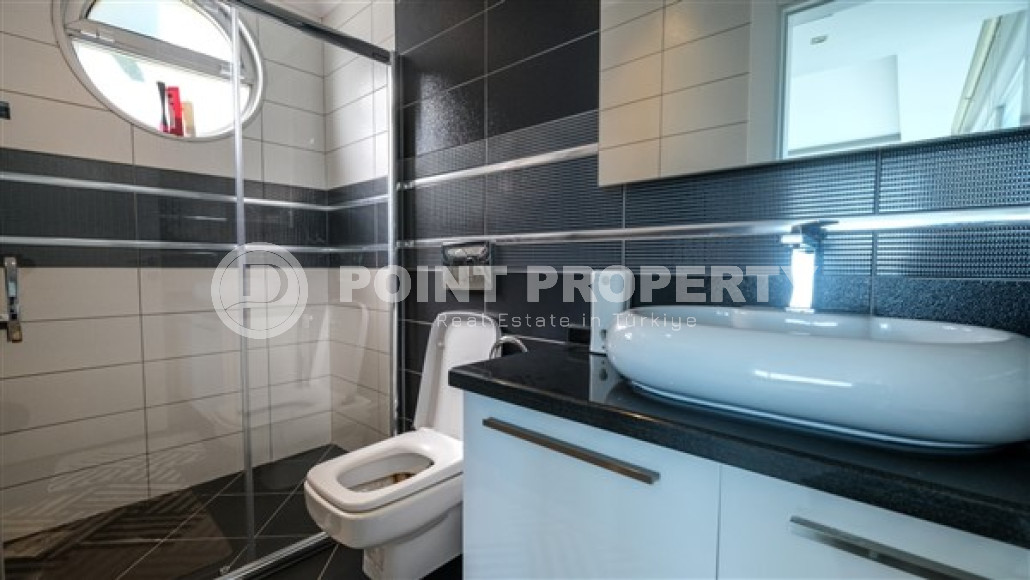 Six-room villa with a total area of 366 m2 and a luxurious view in Alanya, Tepe-id-3793-photo-9