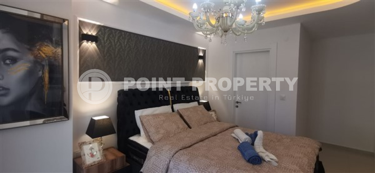 Вместительные апартаменты 3+1 с площадью 160 м2 в центральной части района Махмутлар-id-3796-фото-4