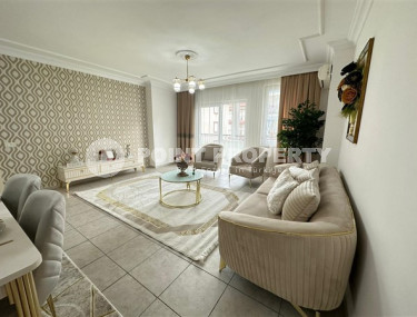 Furnished three-room apartment, 115m² 300m from the sea in Oba, Alanya-id-2742-photo-2