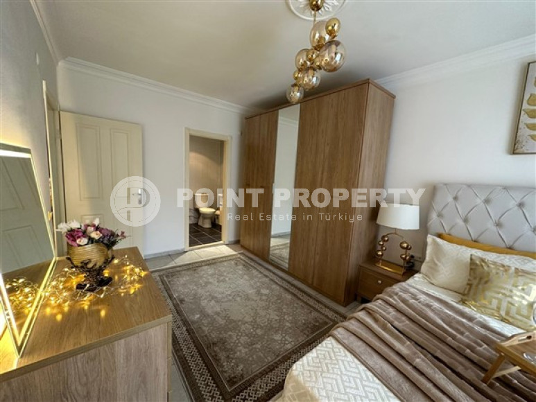 Furnished three-room apartment, 115m² 300m from the sea in Oba, Alanya-id-2742-photo-11
