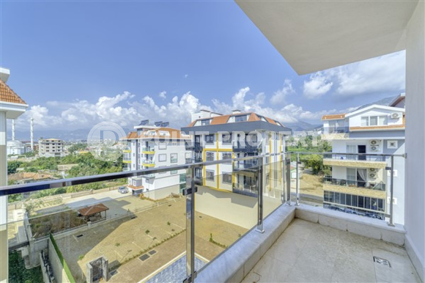 Bright, spacious apartment on the 5th floor in the cozy Kestel area.-id-3799-photo-11