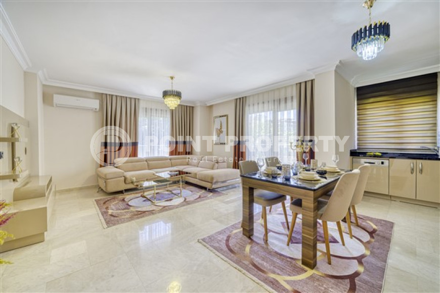 Стильная квартира с двумя спальными комнатами в 100 метрах от моря.-id-3800-фото-2