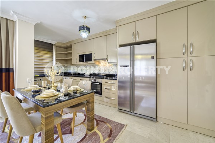 Стильная квартира с двумя спальными комнатами в 100 метрах от моря.-id-3800-фото-3