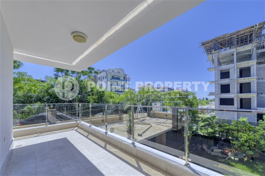 Стильная квартира с двумя спальными комнатами в 100 метрах от моря.-id-3800-фото-8