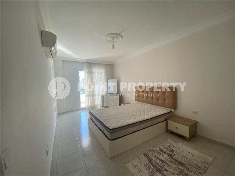 Просторная квартира 3+1 с мебелью и бытовой техникой в 200 метрах от центра района Махмутлар.-id-3801-фото-6