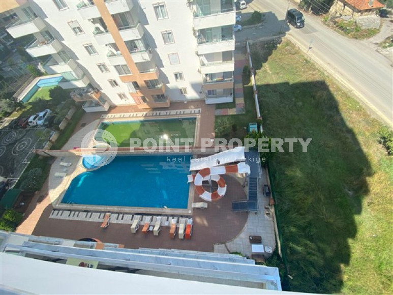 Просторная квартира 3+1 с мебелью и бытовой техникой в 200 метрах от центра района Махмутлар.-id-3801-фото-10