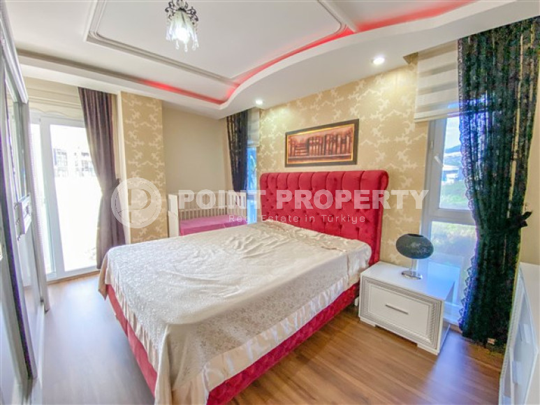 Просторный дуплекс 3+1, общей площадью 170 м2, с мебелью и бытовой техникой.-id-3802-фото-6