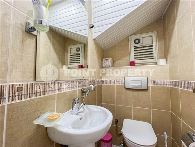 Дуплекс на 9-м этаже с мансардой в центре спокойного района Джикджилли.-id-3808-фото-12