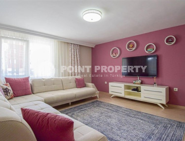 Beautiful five-room duplex 200 m2 with two balconies, Alanya center-id-3809-photo-1