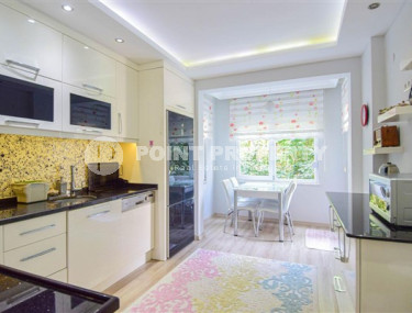 Красивый пятикомнатный дуплекс 200 м2 с двумя балконами, центр Аланьи-id-3809-фото-3