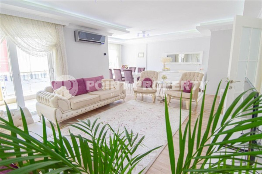 Красивый пятикомнатный дуплекс 200 м2 с двумя балконами, центр Аланьи-id-3809-фото-4