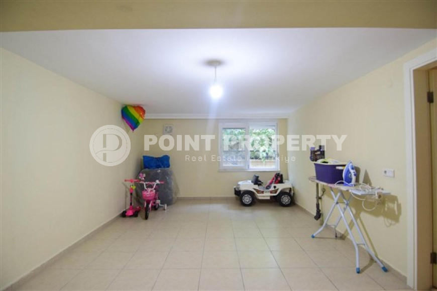 Красивый пятикомнатный дуплекс 200 м2 с двумя балконами, центр Аланьи-id-3809-фото-15