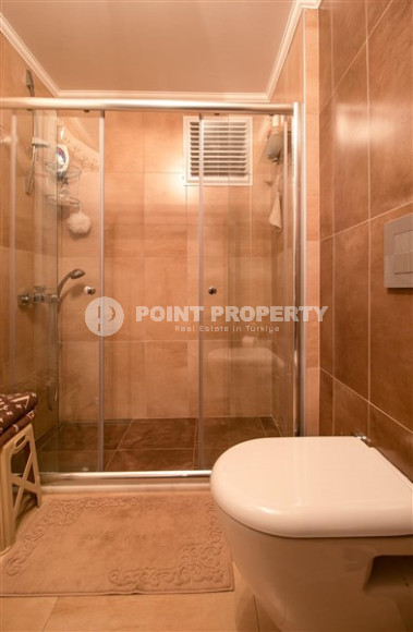 Вместительные апартаменты 140 м2 в 500 метрах от обустроенных пляжей района Махмутлар-id-3812-фото-9