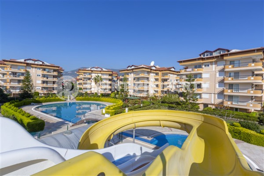 Comfortable two-level apartment 235 m2 with three balconies and furniture, Oba district-id-3814-photo-4