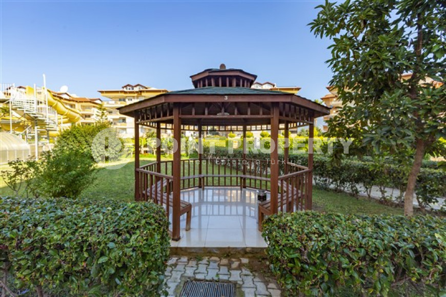 Comfortable two-level apartment 235 m2 with three balconies and furniture, Oba district-id-3814-photo-6