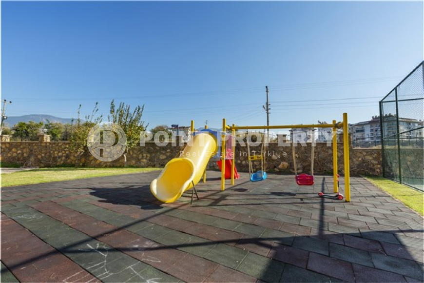 Comfortable two-level apartment 235 m2 with three balconies and furniture, Oba district-id-3814-photo-8