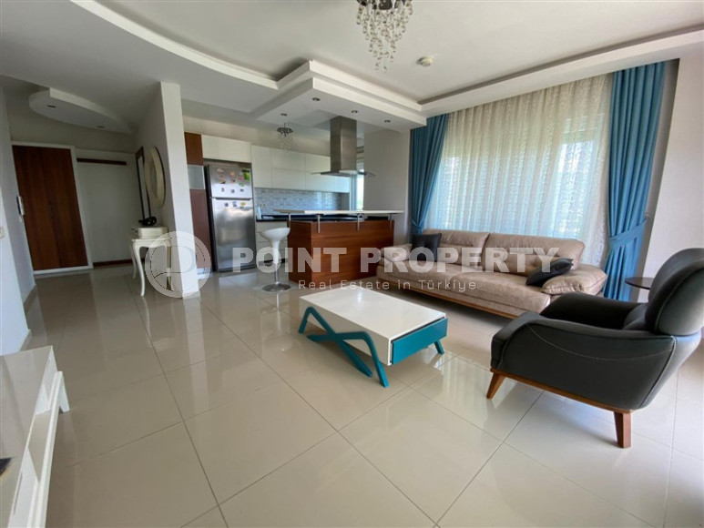 Меблированная трехкомнатная квартира в районе Кестель, 115м2. До моря 400 метров.-id-1324-фото-4